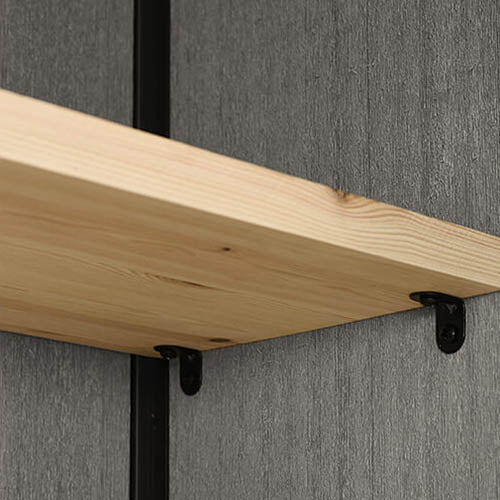 Cobertizo de jardín exterior Duotech Patio Store, Color gris. Detalle de lamas ensamblables y escuadras preparadas para estante. Keter
