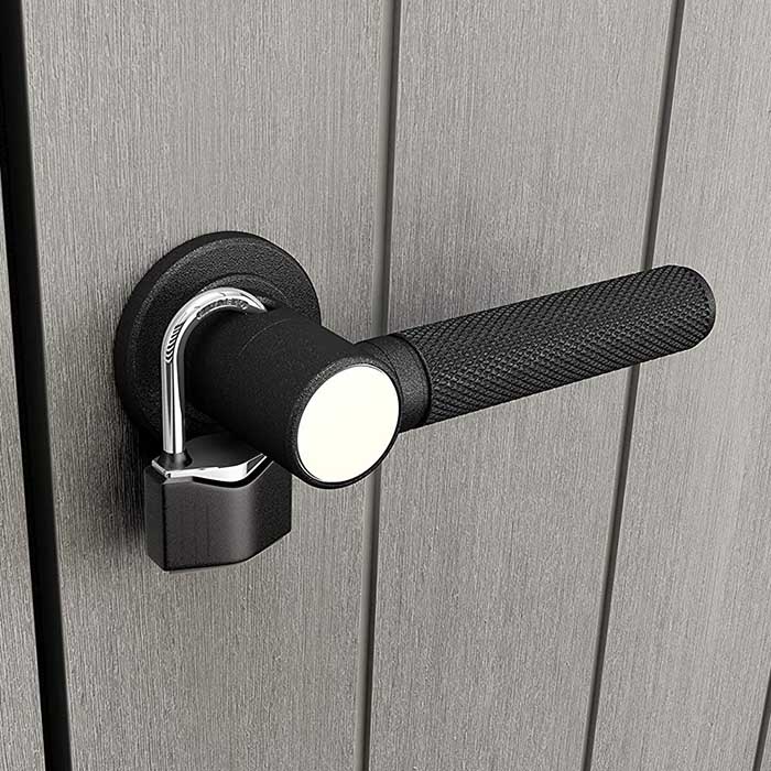 Store, Color gris. Detalle de manivela de cierre. Keter | maxjardin