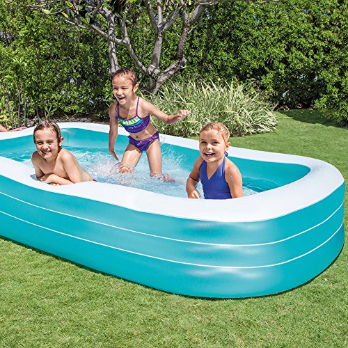 Piscina hinchable rectangular 305 x 183 x 56 cm de 1.020 litros en jardín
