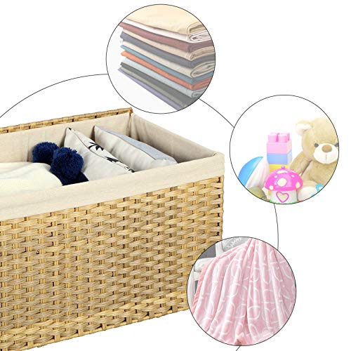 SONGMICS Caja de Almacenamiento de Estilo Ratán, Cesta de Almacenamiento de 65L, con Asas de Revestimiento de Tapa, Baúl de Almacenamiento, Rectangular, Natural Variedad de usos. RST56NL