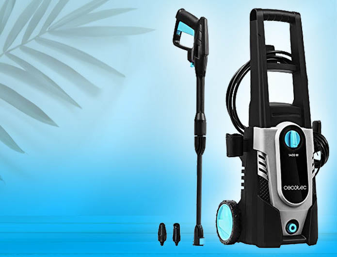 Hidrolimpiadora Hidroboost 1400 Cecotec sobre fondo azul Maxjardín