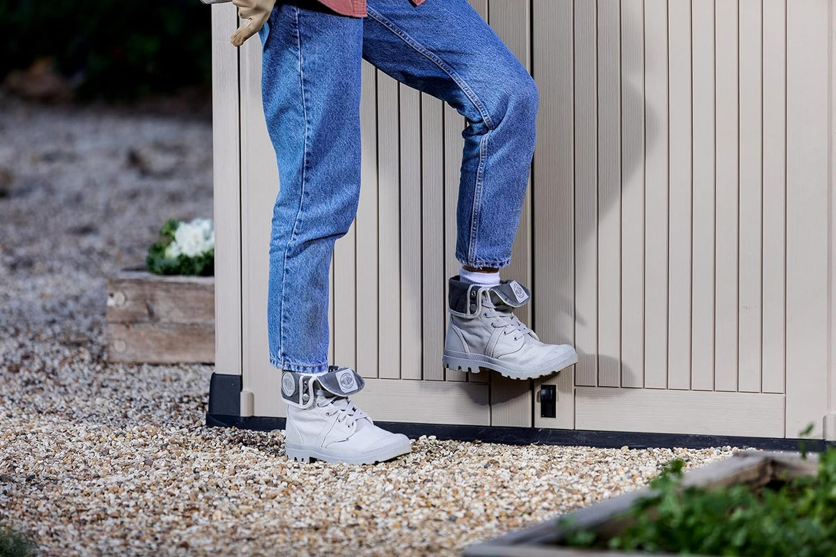 Pasador al suelo del cobertizo de jardín exterior Store It out Midi 880 litros, topo/beige. Keter | maxjardin