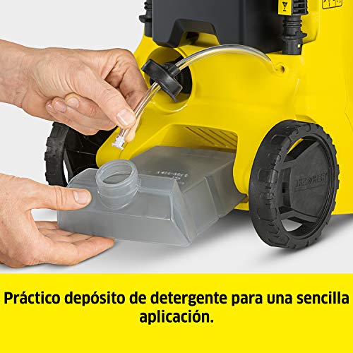 Detalle del depósito de detergente de la Hidrolimpiadora Kärcher de alta presión K 3 Power Control, inteligente soporte con la App, efectivo contra la suciedad diaria, 120 bar, 1.600W, 380L/h, Color amarillo/negro