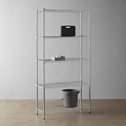 Vista en ambiente de Estantería metálica con 5 baldas, cromado. Amazon Basics