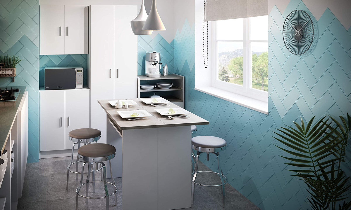 Armario bajo Habitdesign blanco con otros modelos de diferentes tamaños de la misma serie en ambiente de cocina