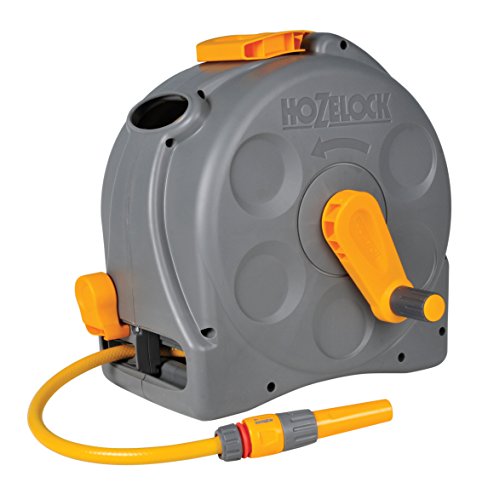 Carrete compacto con 25 m de manguera y todos los accesorios - listo para su uso. Hozelock