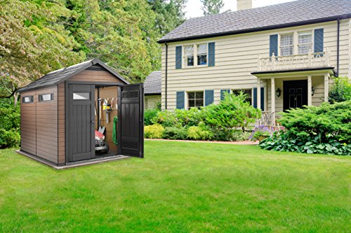 Caseta de jardín Exterior Fusion 287x229x252 cm Color marrón Keter. Vista en ambiente de jardín