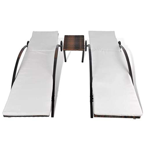 Conjunto de 2 Tumbonas de polirratán y mesita para jardín, 200 x 65 x 39 cm, con dos ruedas, respaldo ajustable, funda para cojín. Vista frontal. Cikonielf