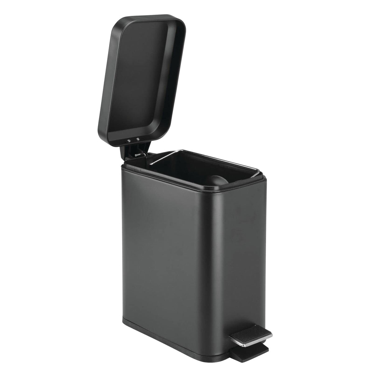 Cubo papelera de basura negra para despacho, baño o cocina mDesign  sobre fondo blanco con tapa abierta 
