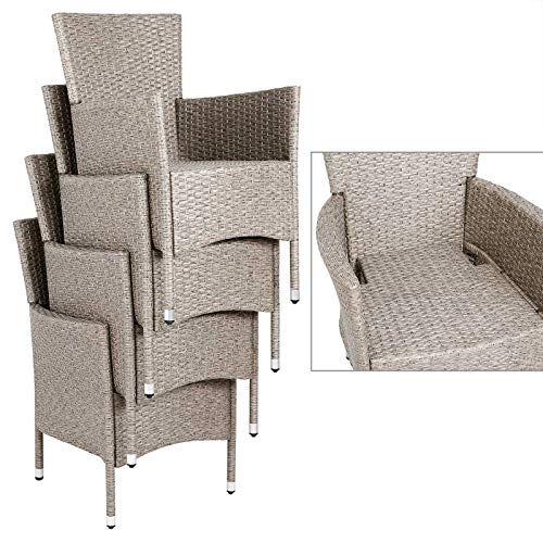 Sillas apilables de Conjunto de Poliratán Crema 4 sillas + cojines y mesa. Casaria