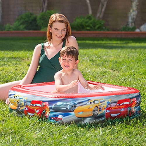 Intex 57101NP - Piscina bebé hinchable cuadrada de Cars, 85 x 85 x 23 cm, 57 litros. Ambiente
