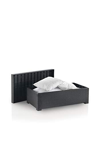 Baúl Arcón de Jardín Diva, Fabricado en España con Materiales reciclados de Color Antracita. Gris Antracita, 117x63x43 cm. Vista con cojines en su interior. SHAF